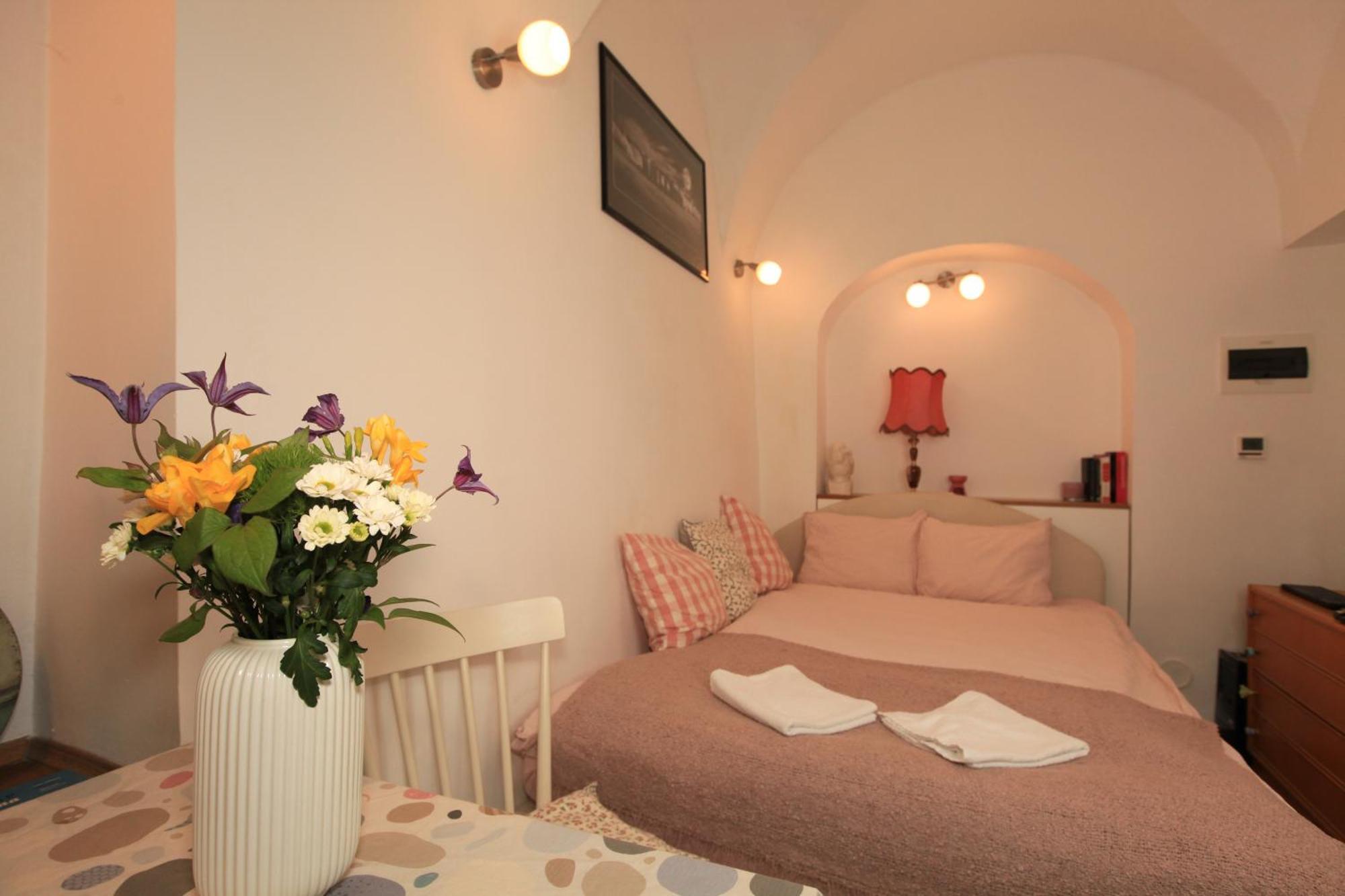 Apartment In The Heart Of Любляна Экстерьер фото